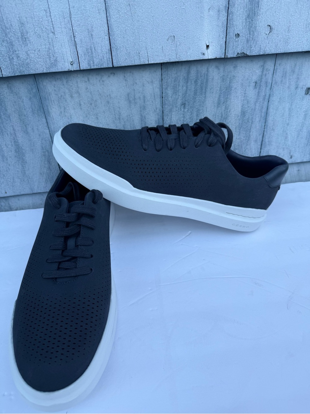 Cole Haan Men's GrandPrø Rally Laser Cut Sneakers Size 10.5 M Navy Nubuck New